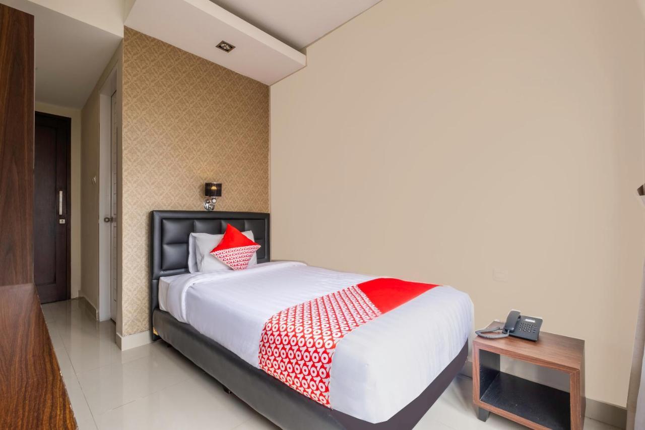 Capital O 2239 Endah Parahyangan Hotel 3*