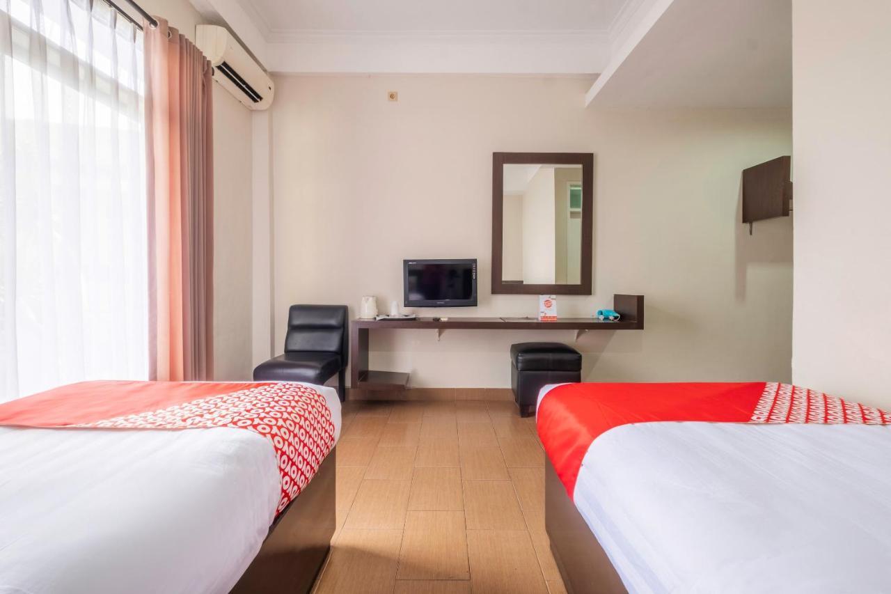 Capital O 2239 Endah Parahyangan Hotel 3*