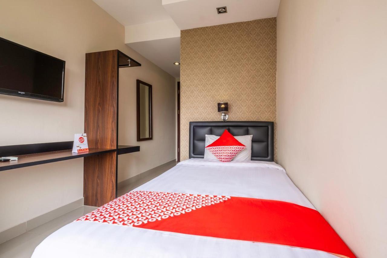 Capital O 2239 Endah Parahyangan Hotel Bandung