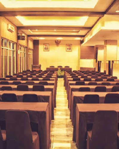 Hotel Capital O 2239 Endah Parahyangan Bandung
